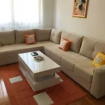 Sunshine Apartmán *
