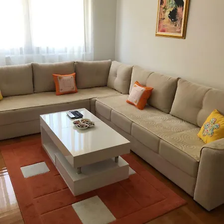 Sunshine Apartment *